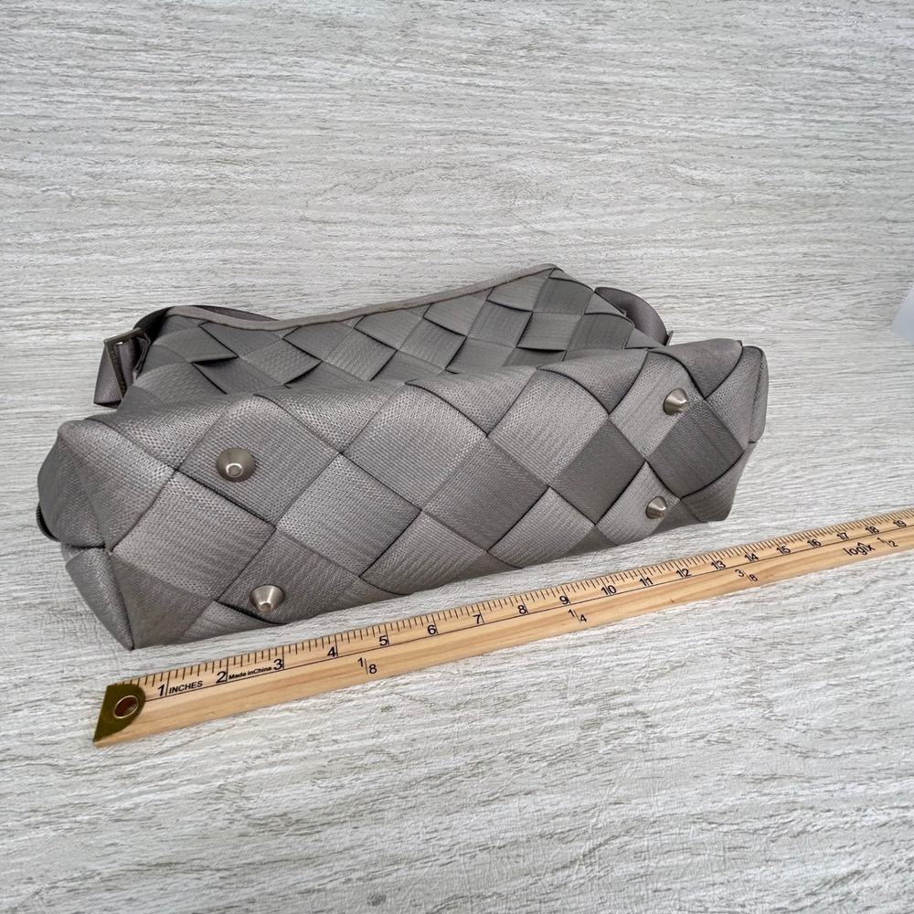 Maggie Bags Gray Crossbody Bag Seatbelt Purse‎ Woven Genuine Seat Belt Webbing - Picture 12 of 13